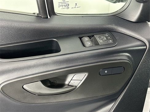 Used 2025 Mercedes-Benz Sprinter 2500 image 21