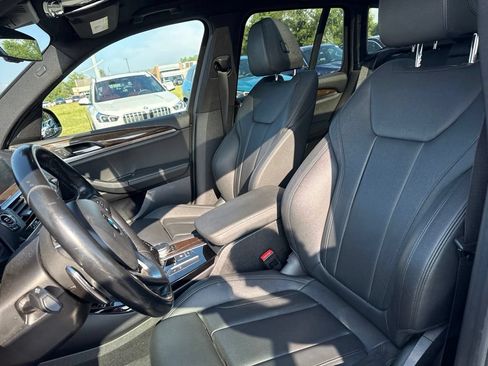 Used 2019 BMW X3 xDrive30i w/ Convenience Package AWD/4WD image 9