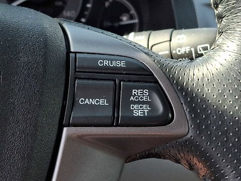 Used 2015 Honda Odyssey EX-L image 22