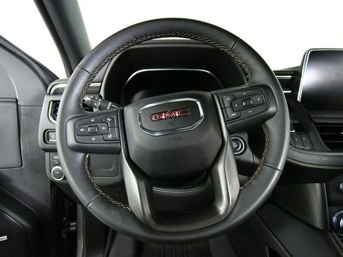 Used 2023 GMC Yukon AT4 w/ AT4 Premium Package image 2