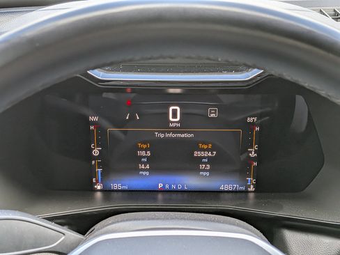 Used 2023 Chevrolet Colorado LT w/ LT Convenience Package RWD image 24
