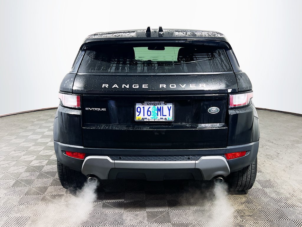 Used 2017 Land Rover Range Rover Evoque SE AWD/4WD image 6