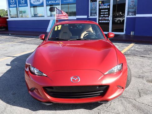 Used 2017 MAZDA MX-5 Miata RF Grand Touring RWD image 8