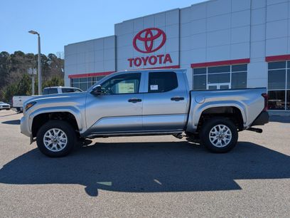 New 2026 Toyota Tacoma SR