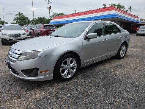 Used 2012 Ford Fusion SE FWD image 2