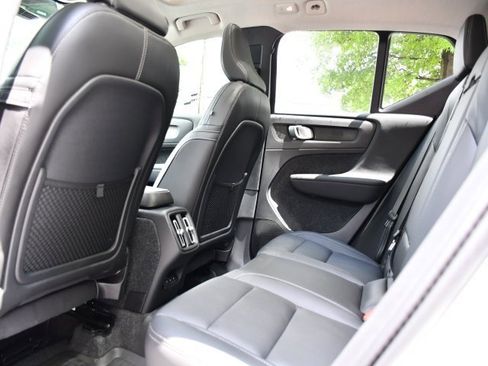 New 2025 Volvo XC40 B5 Plus w/ Protection Package Premier image 15