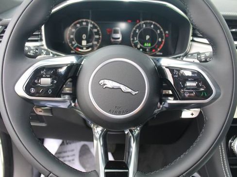 New 2026 Jaguar F-PACE R-Dynamic S image 17