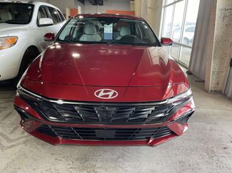Certified 2024 Hyundai Elantra Limited FWD video 2