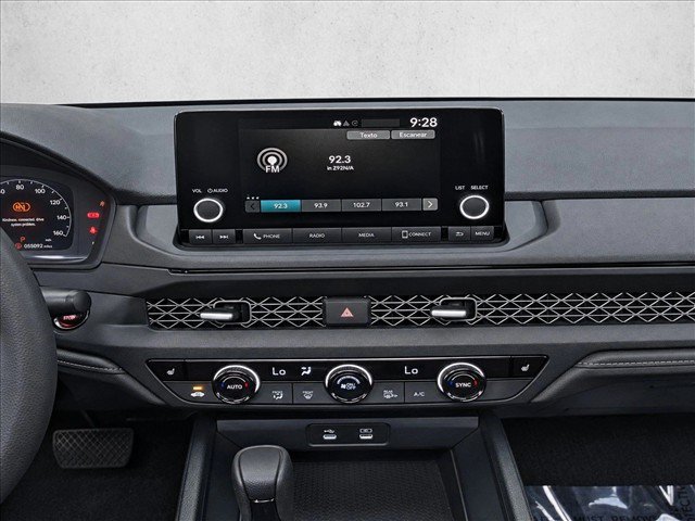Used 2024 Honda Accord EX image 30