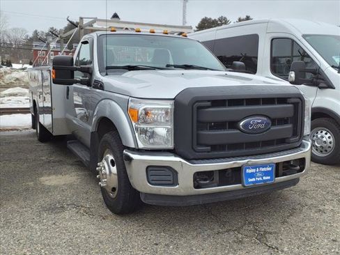 Used 2016 Ford F350 XL w/ Power Equipment Group image 4