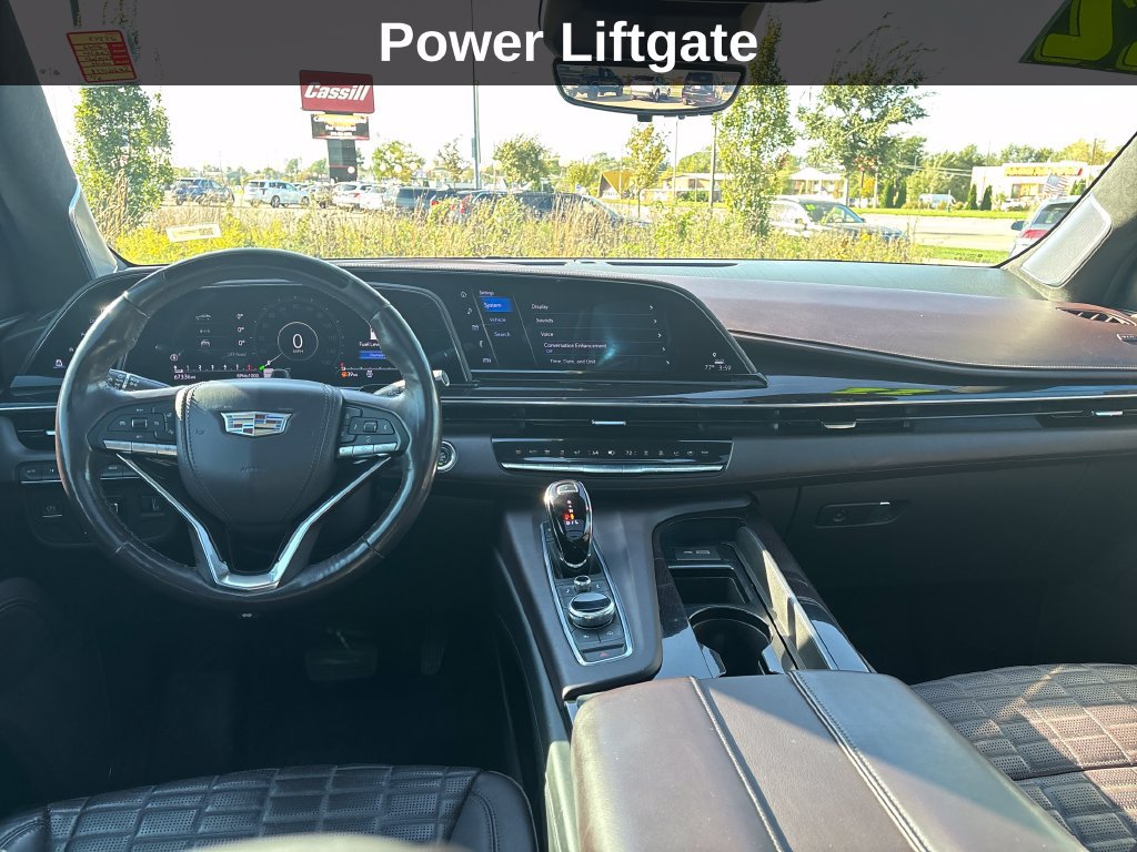 Used 2022 Cadillac Escalade ESV Sport Platinum w/ Heavy-Duty Trailer Package AWD/4WD image 16