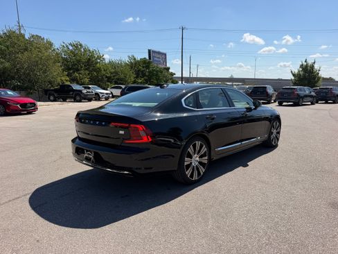 Certified 2024 Volvo S90 T8 Ultimate AWD/4WD image 6