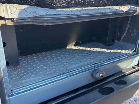 Used 1999 Jeep Wrangler SE image 42