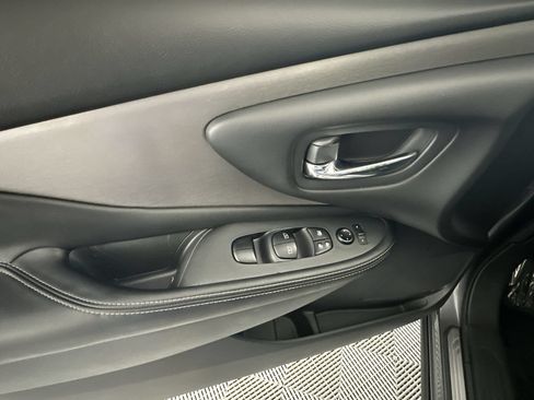 Certified 2023 Nissan Murano SV FWD image 13