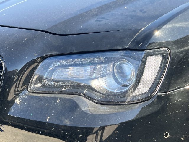 Used 2022 Chrysler 300 S w/ Comfort Group RWD image 8