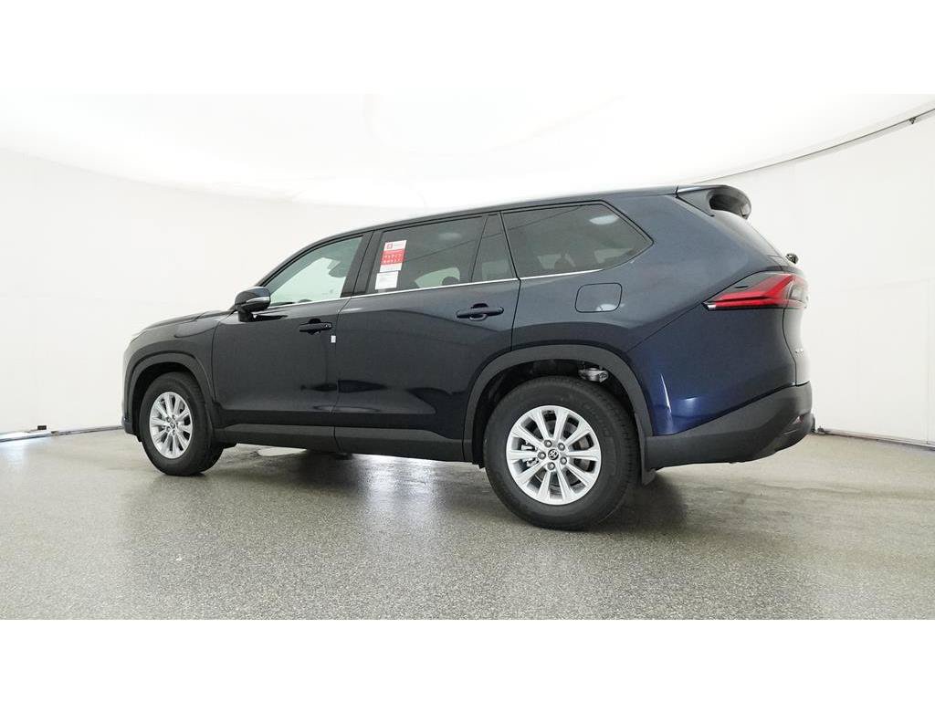 Used 2025 Toyota Grand Highlander AWD Hybrid image 26