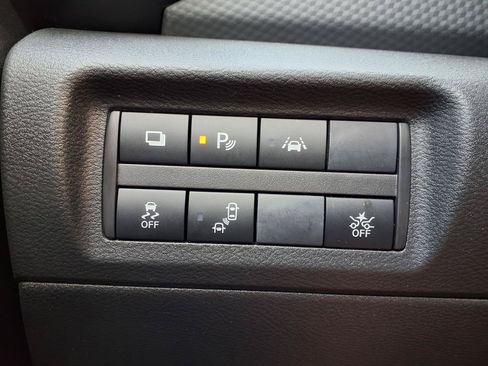 Used 2025 Nissan Kicks Play S FWD image 16