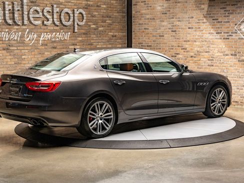 Used 2017 Maserati Quattroporte S GranLusso Q4 image 8