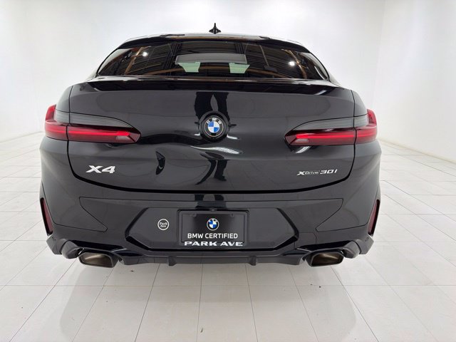 Certified 2024 BMW X4 xDrive30i w/ Premium Package AWD/4WD image 4
