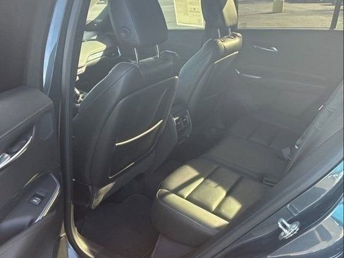 Used 2021 Cadillac XT4 Sport image 14
