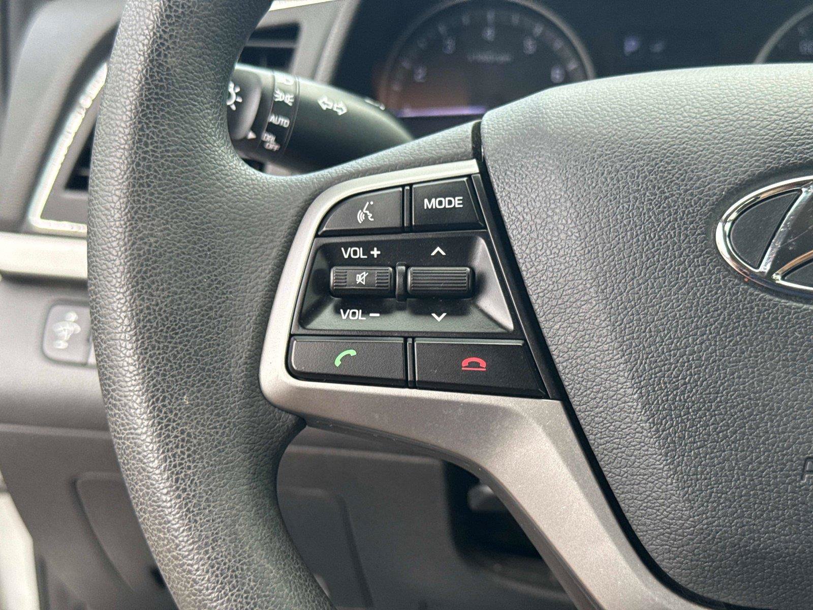 Used 2018 Hyundai Elantra SEL FWD image 28