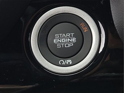 New 2026 RAM 1500 Laramie w/ Night Edition image 17