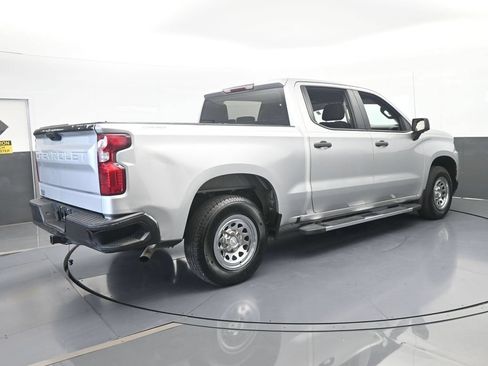 Used 2020 Chevrolet Silverado 1500 W/T RWD image 6
