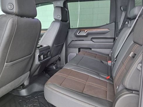 Used 2023 Chevrolet Silverado 1500 High Country w/ Z71 Off-Road Package AWD/4WD image 27