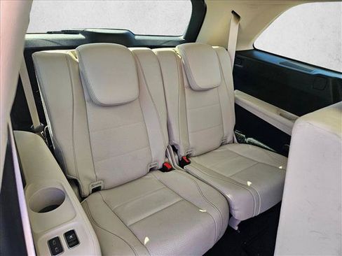 Used 2025 Mercedes-Benz GLS 450 4MATIC image 22