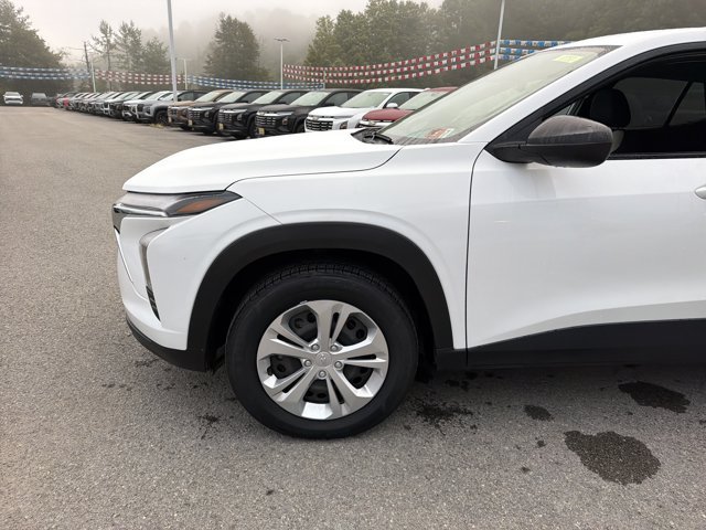Used 2024 Chevrolet Trax LS FWD image 9
