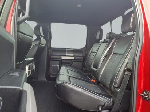 Used 2020 Ford F150 Lariat image 23