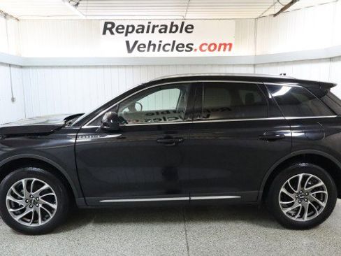 Used 2022 Lincoln Corsair AWD w/ Equipment Group 101A image 1