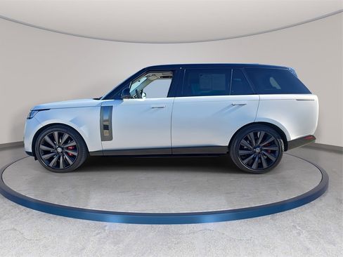 Certified 2024 Land Rover Range Rover SV image 8