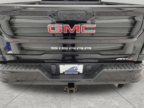 Used 2024 GMC Sierra 2500 AT4 w/ AT4 Premium Plus Package AWD/4WD image 24