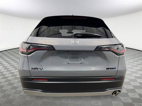 New 2026 Honda HR-V Sport image 4