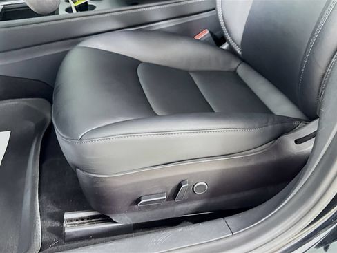 Used 2023 Tesla Model 3 Standard Range RWD image 24