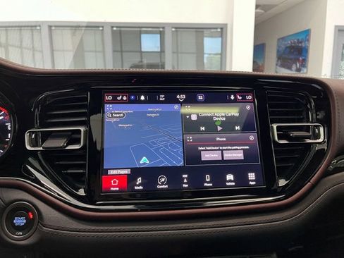 Used 2022 Dodge Durango Citadel image 22