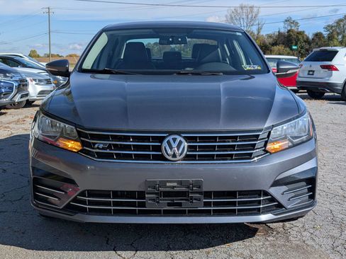 Used 2018 Volkswagen Passat 2.0T S image 10
