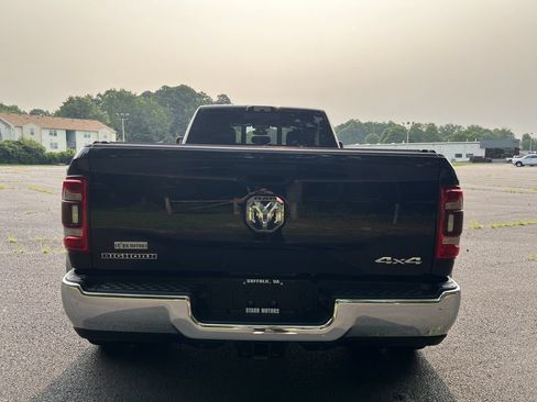 Certified 2024 RAM 3500 Big Horn w/ Level 2 Equipment Group AWD/4WD image 4