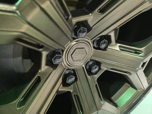 Used 2022 Land Rover Defender 110 X-Dynamic HSE image 59