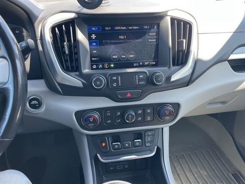 Used 2019 GMC Terrain SLT w/ Preferred Package image 15
