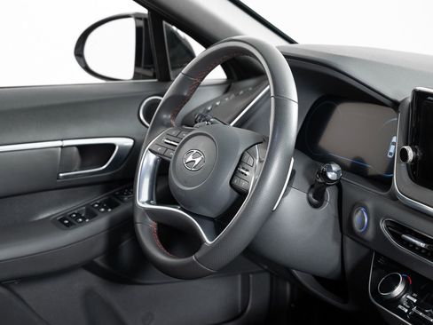 Used 2022 Hyundai Sonata SEL Plus image 25