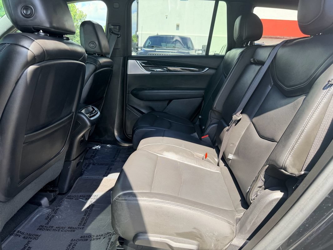 Used 2020 Cadillac XT6 Premium Luxury FWD image 13