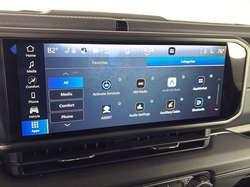 Used 2025 Jeep Gladiator High Tide image 30