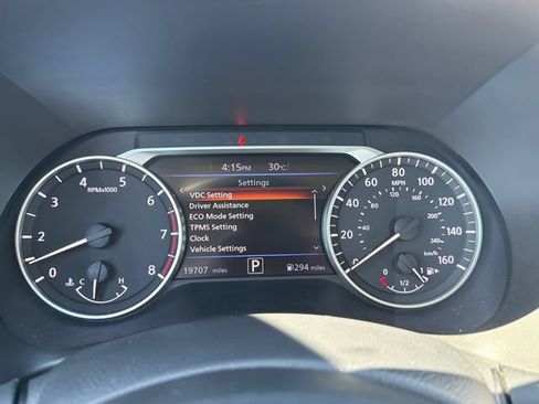Used 2025 Nissan Sentra SV FWD image 34