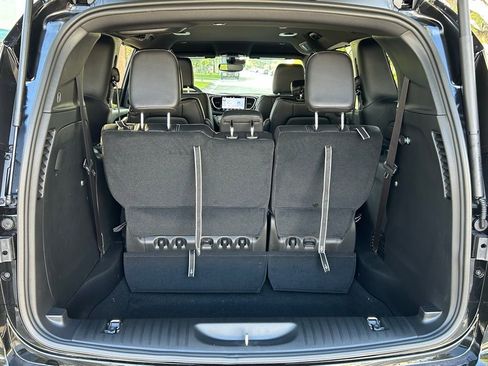 New 2026 Chrysler Pacifica Select w/ S Appearance Package image 42