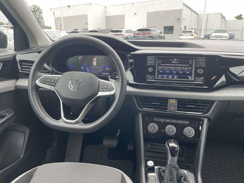 Certified 2023 Volkswagen Taos S FWD image 16