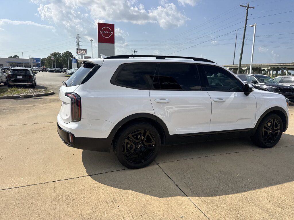 Certified 2024 Kia Telluride SX Prestige X-Line AWD/4WD image 15