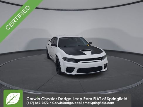 Used 2023 Dodge Charger Scat Pack RWD image 3