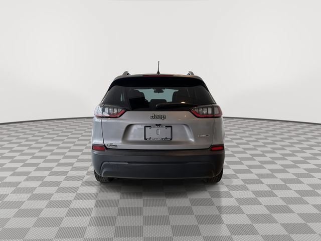 Used 2019 Jeep Cherokee Latitude Plus FWD image 9